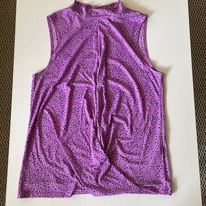 Banana republic sleeveless top (M)